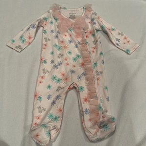 First Impressions 3-6m